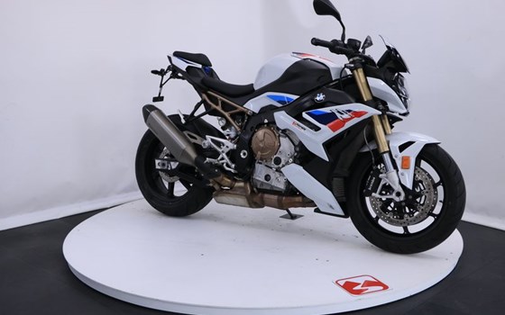 Gebrauchtmotorrad BMW S 1000 R - Bild 8