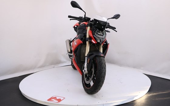 Gebrauchtmotorrad BMW S 1000 R - Bild 2