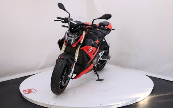 Gebrauchtmotorrad BMW S 1000 R - Bild 3