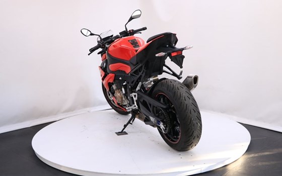 Gebrauchtmotorrad BMW S 1000 R - Bild 5
