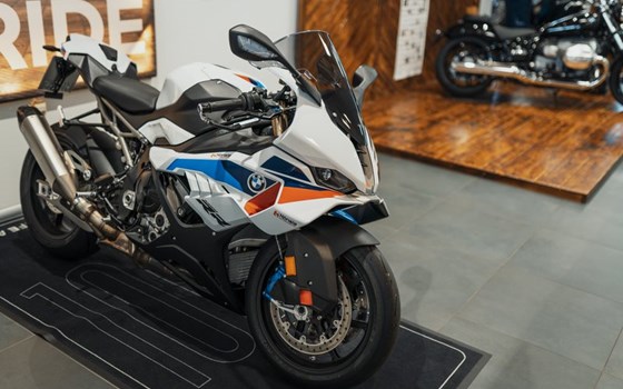 Gebrauchtmotorrad BMW S 1000 RR - Bild 2