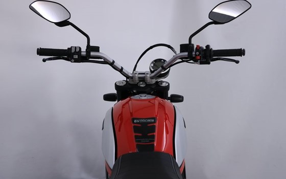 Gebrauchtmotorrad Ducati Scrambler Icon - Bild 12