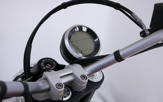 Gebrauchtmotorrad Ducati Scrambler Icon - Bild 14