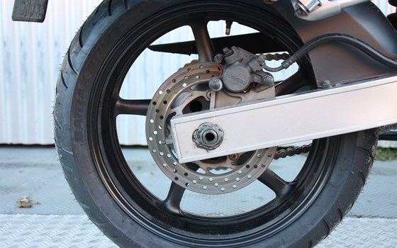 Gebrauchtmotorrad Yamaha FZ6 Fazer - Bild 9