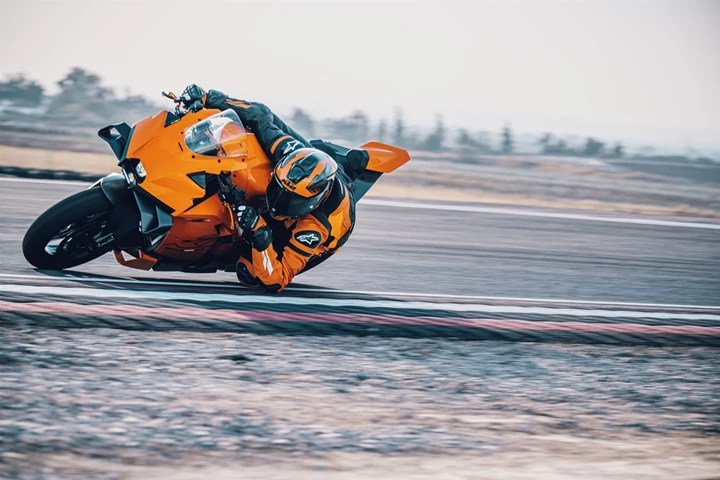 KTM 990 RC R (orange) - Bild 2