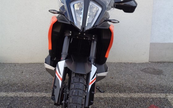 Gebrauchtmotorrad KTM 890 Adventure - Bild 3