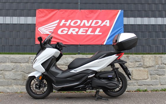 Gebrauchtmotorrad Honda Forza 350 - Bild 3