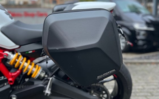 Gebrauchtmotorrad Ducati Monster 797 - Bild 13