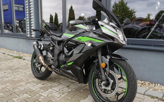 Gebrauchtmotorrad Kawasaki Ninja 125 - Bild 3