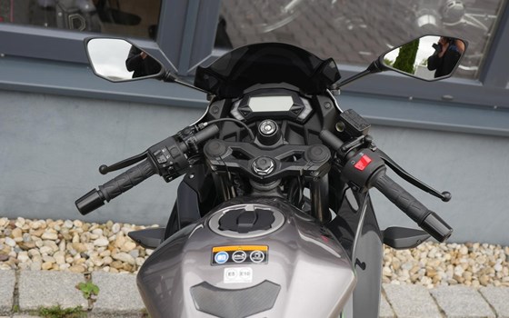Gebrauchtmotorrad Kawasaki Ninja 125 - Bild 9