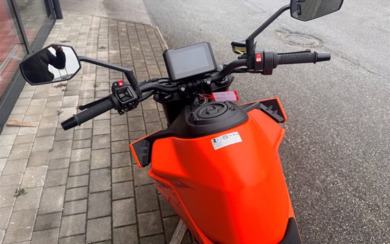 Gebrauchtmotorrad KTM 990 Duke - Bild 6
