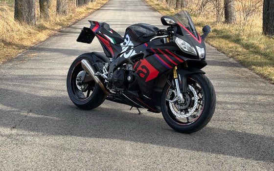 Gebrauchtmotorrad Aprilia RSV4 R APRC ABS - Bild 8