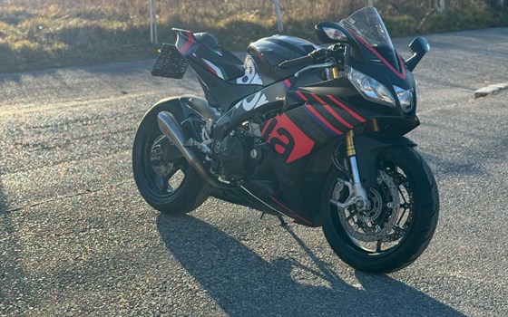 Gebrauchtmotorrad Aprilia RSV4 R APRC ABS - Bild 6