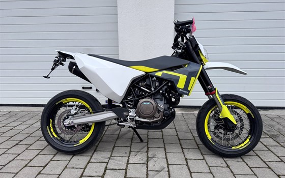 Gebrauchtmotorrad Husqvarna 701 Supermoto - Bild 2
