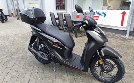 Gebrauchtmotorrad Honda SH125i - Bild 2