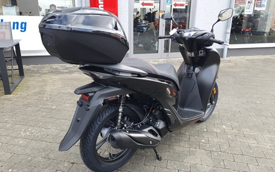 Gebrauchtmotorrad Honda SH125i - Bild 6