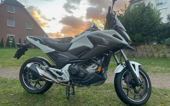 Gebrauchtmotorrad Honda NC750X - Bild 2