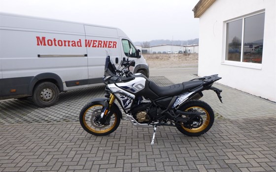 Neufahrzeug Voge 800 Rally - Bild 1