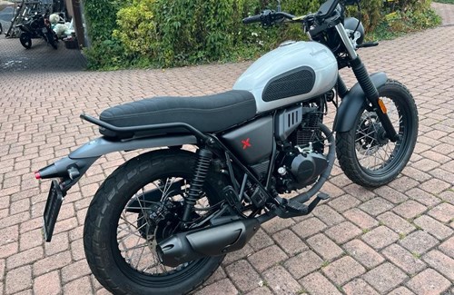 Gebrauchtmotorrad Keeway X-Light 125