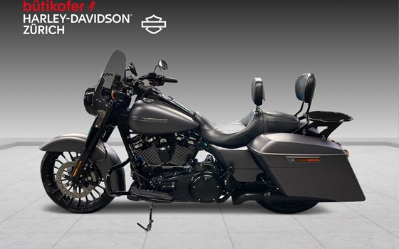 Motorrad Occasion Harley-Davidson Road King Classic FLHRC - Bild 5