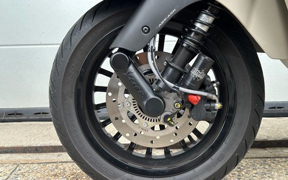 Gebrauchtmotorrad Vespa GTV Sei Giorni 300hpe - Bild 12