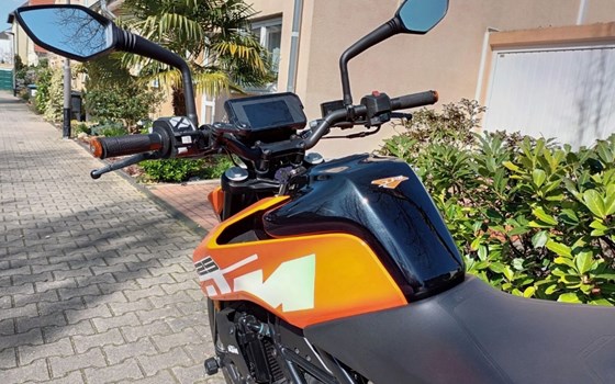 Gebrauchtmotorrad KTM 125 Duke - Bild 4