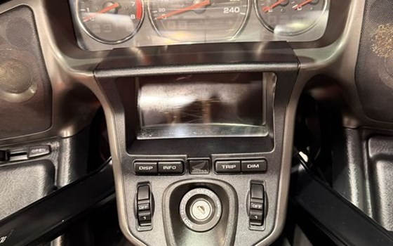 Gebrauchtmotorrad Honda GL 1800 Goldwing - Bild 10