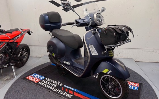 Gebrauchtmotorrad Vespa GTS 300 Super Tech - Bild 9