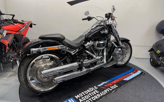 Gebrauchtmotorrad Harley-Davidson Softail Fat Boy 114 FLFBS - Bild 2