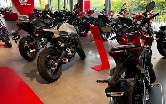 Neufahrzeug Honda CB125R - Bild 5