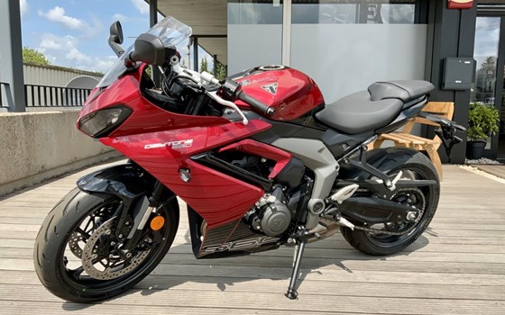 Gebrauchtmotorrad Triumph Daytona 660 - Bild 1