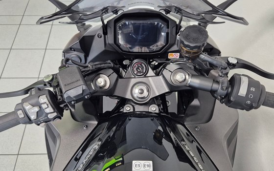 Neufahrzeug Kawasaki Ninja 1100SX SE - Bild 12