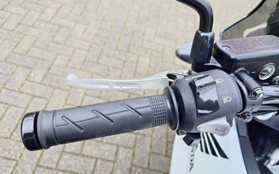 Gebrauchtmotorrad Honda VFR800X Crossrunner - Bild 14