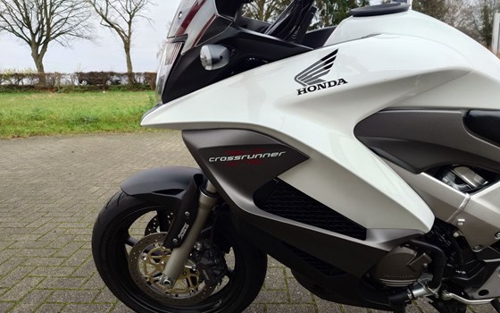 Gebrauchtmotorrad Honda VFR800X Crossrunner - Bild 7
