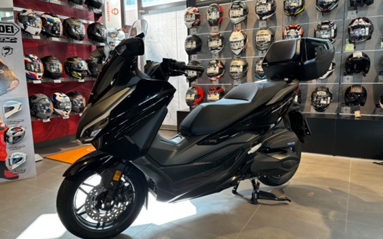 Gebrauchtmotorrad Honda Forza 350 - Bild 3