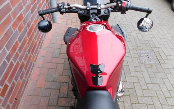 Gebrauchtmotorrad Honda CB650R - Bild 12