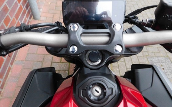 Gebrauchtmotorrad Honda CB650R - Bild 14