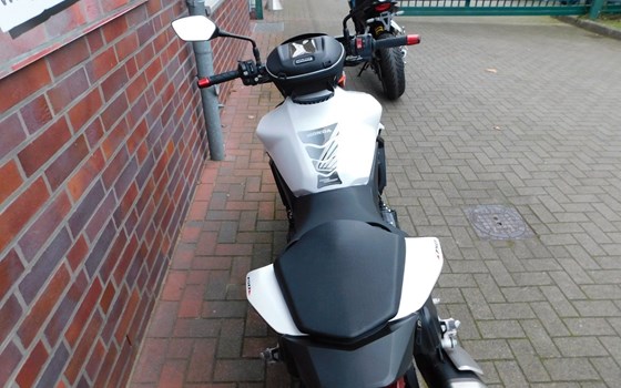 Gebrauchtmotorrad Honda CB750 Hornet - Bild 10