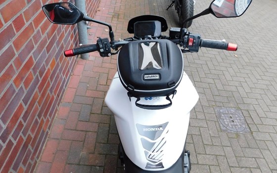 Gebrauchtmotorrad Honda CB750 Hornet - Bild 11