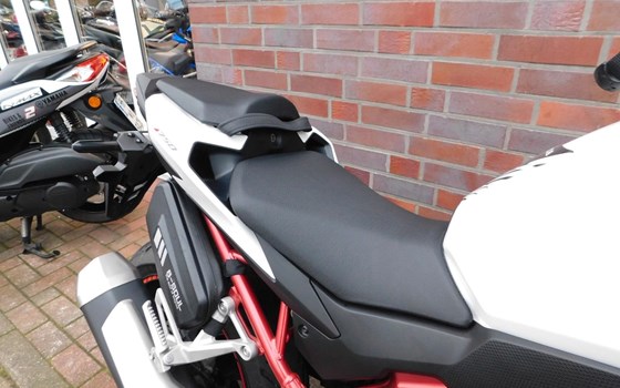 Gebrauchtmotorrad Honda CB750 Hornet - Bild 16