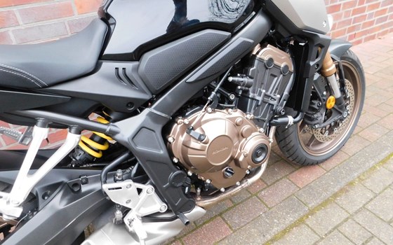 Gebrauchtmotorrad Honda CB650R - Bild 19