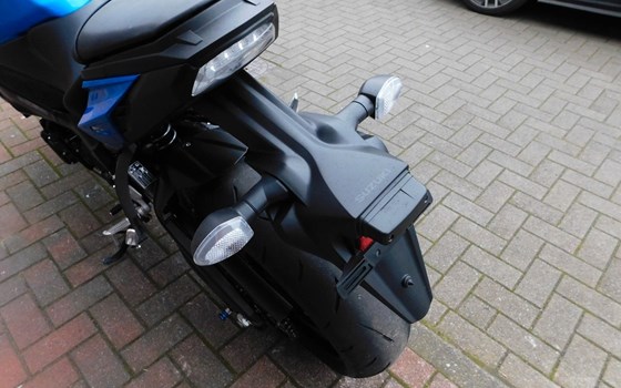 Gebrauchtmotorrad Suzuki GSX-S950 - Bild 8