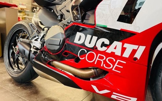 Gebrauchtmotorrad Ducati Panigale V2 Superquadro Final Edition - Bild 4