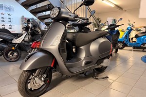 Angebot Vespa GTS 300 Super Sport