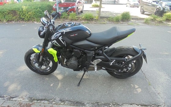 Gebrauchtmotorrad Triumph Trident 660 - Bild 8