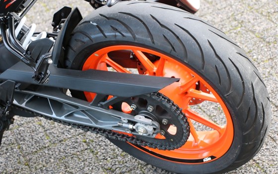 Gebrauchtmotorrad KTM 390 Duke - Bild 12