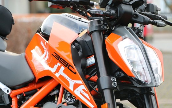 Gebrauchtmotorrad KTM 390 Duke - Bild 4
