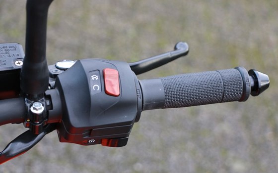 Gebrauchtmotorrad KTM 390 Duke - Bild 9