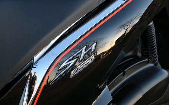 Gebrauchtmotorrad Honda SH300i - Bild 17