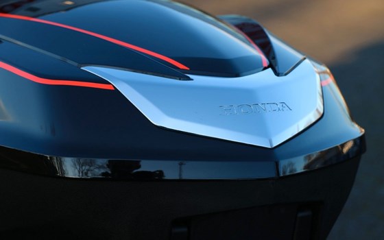 Gebrauchtmotorrad Honda SH300i - Bild 8